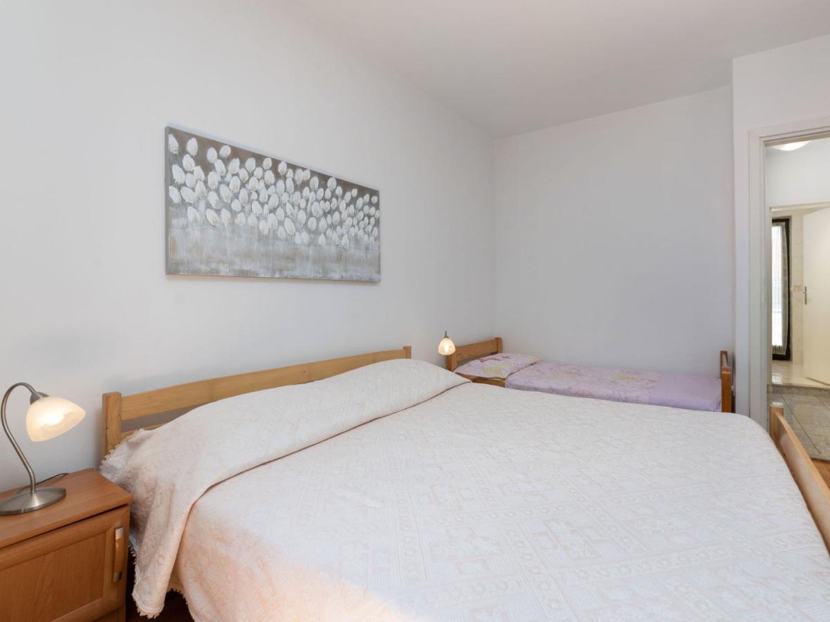 Holiday Home Ruzic - Prc200 By Interhome Poreč Eksteriør billede